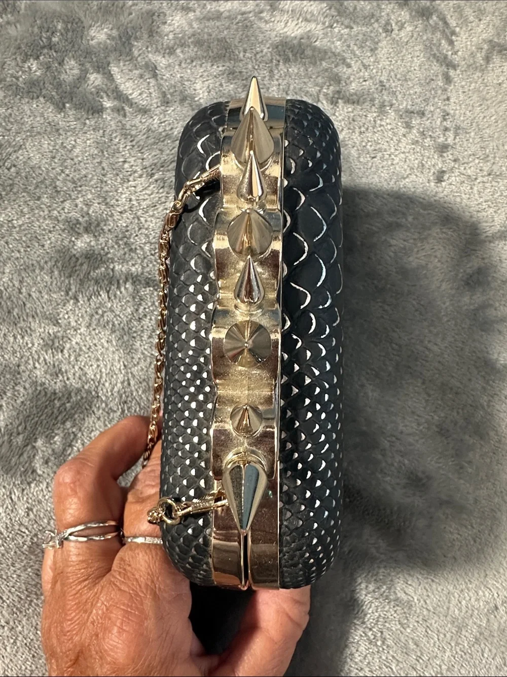 EUC Just Fabulous Studded Knuckle-Handle Black Clutch Bag w/Gold Chain